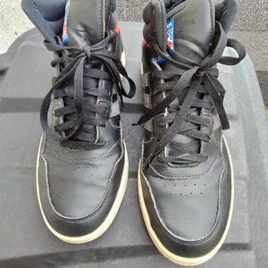 2021 ADIDAS SHD 675005 Hi Tops Black and Red Mens 10 Used +READ+ Presents Hoops